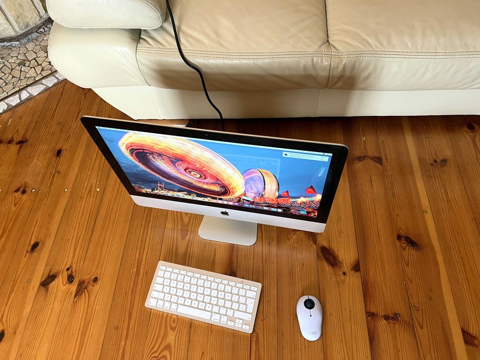 iMac 21,5"  Late 2015 Intel Core i5  turbo 2,7 GHz -  Intel HD 6000