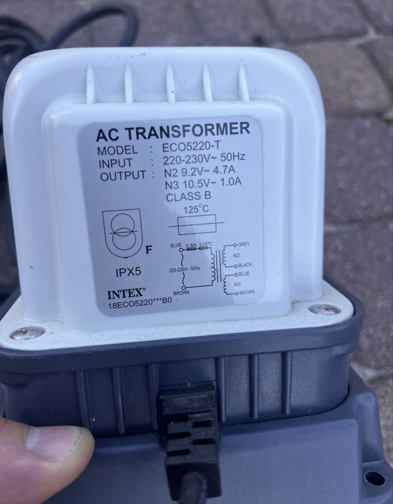 Generator chloru intex do basenu ogrodowego