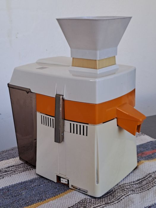 Moulinex - maquina de sumos