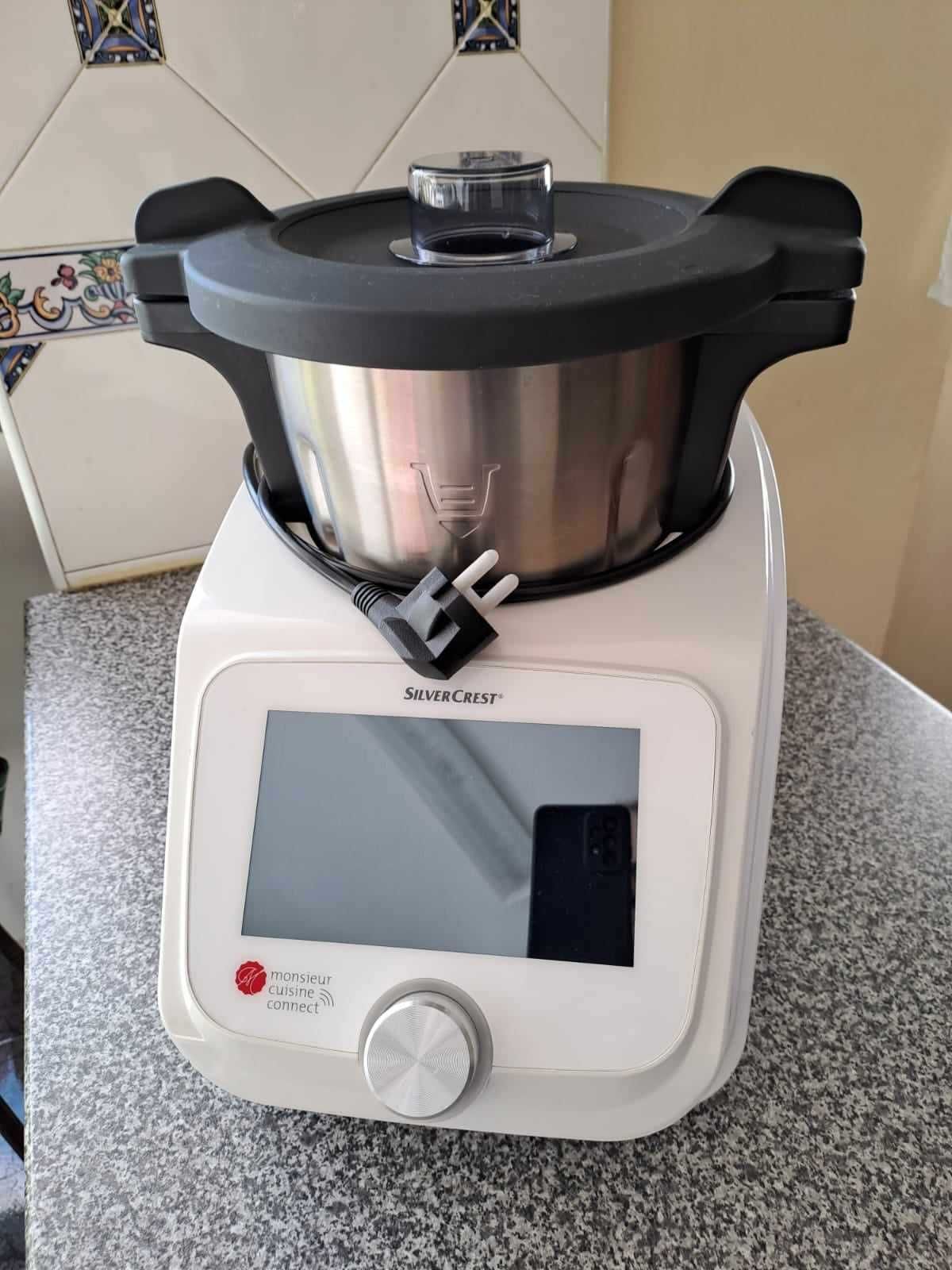 Robot de cozinha Monsieur Cuisine Conect como novo