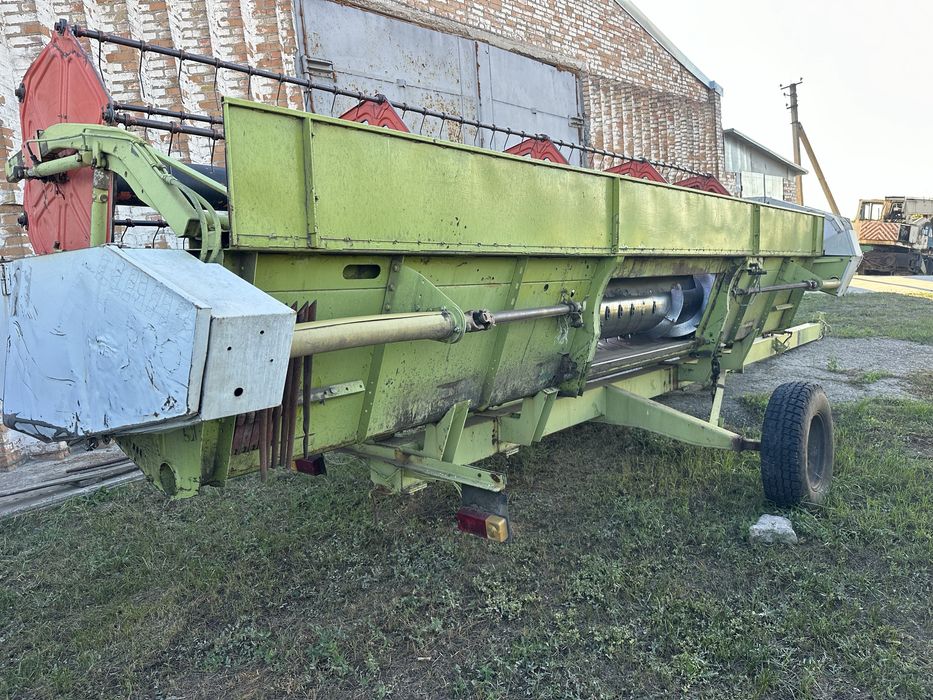 Комбайн Claas MEGA 208