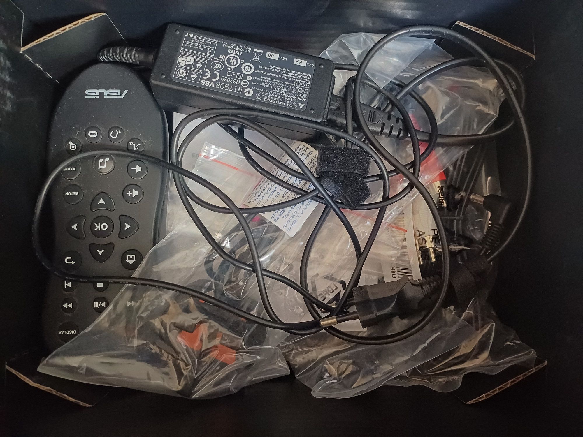Медиаплеер Asus O!Play HDP-R1
