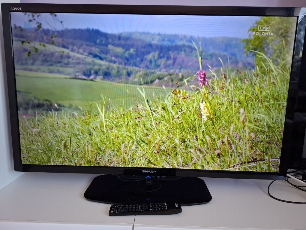 Telewizor SHARP AQUOS 46 LC-46LE730ENET
