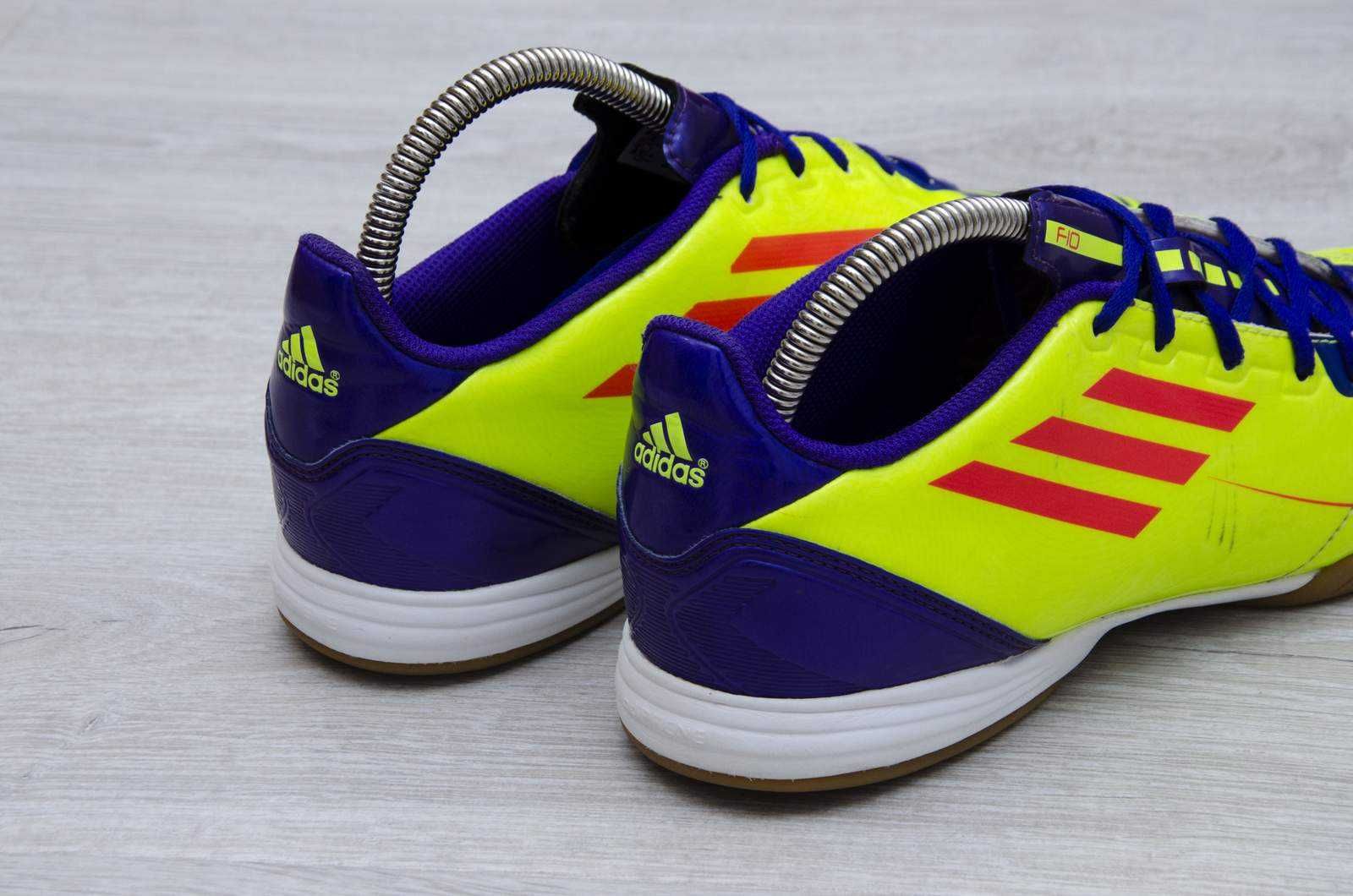 Футзальні кросівки, бампи Adidas F10. Устілка 25 см
