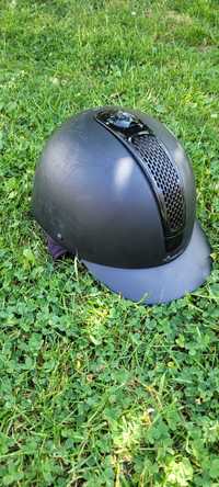 Kask jeździecki c700 fouganza rozm. 89