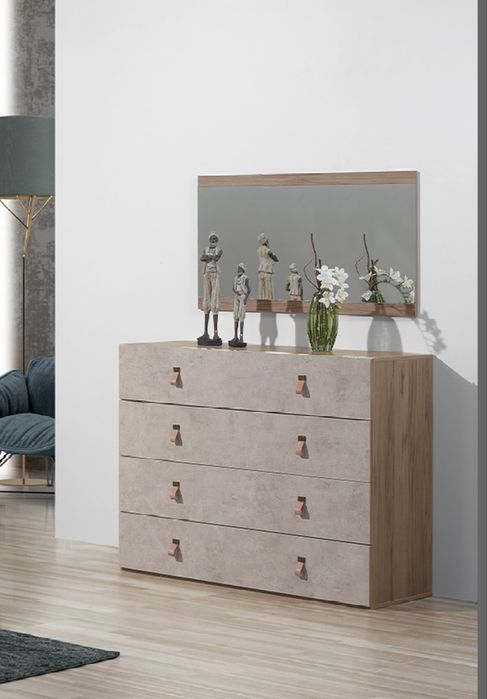 Comoda e espelho Jom industria Faro