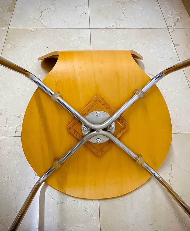 Cadeiras Ant ou Formiga (empilháveis) - cozinha, etc
