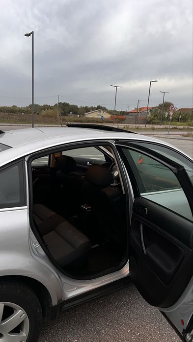 Volkswagen Passat 1.9 TDI PD 130 (257.000 Kms)