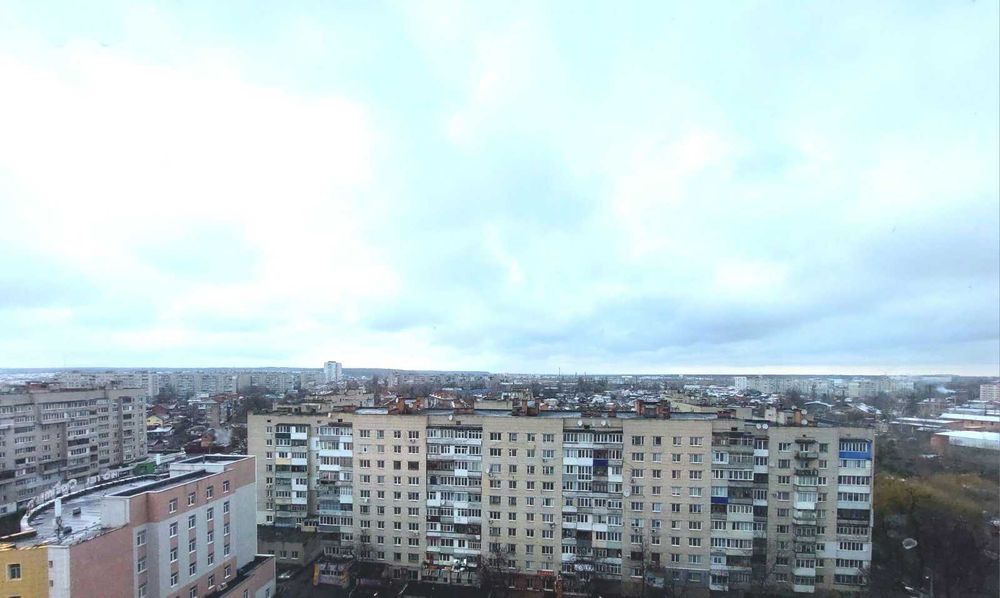 Продам 3 к квартиру по вул.Стрілецька 5180