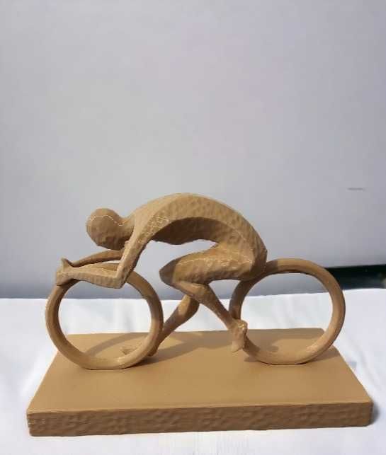 Escultura Decorativa 3D - Ciclista Estilizado - Montijo