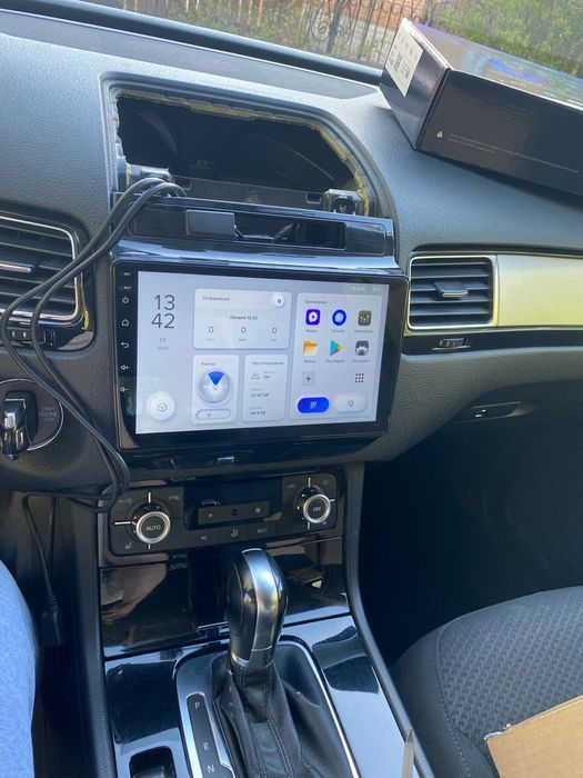 Магнитола Volkswagen Touareg NF, FL карплей