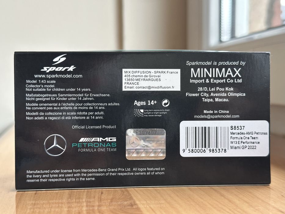 1:43 F1 Mercedes AMG Petronas W13 George Russell 2022 Spark