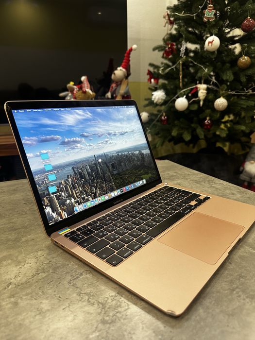 Macbook AIR 2020 512гб