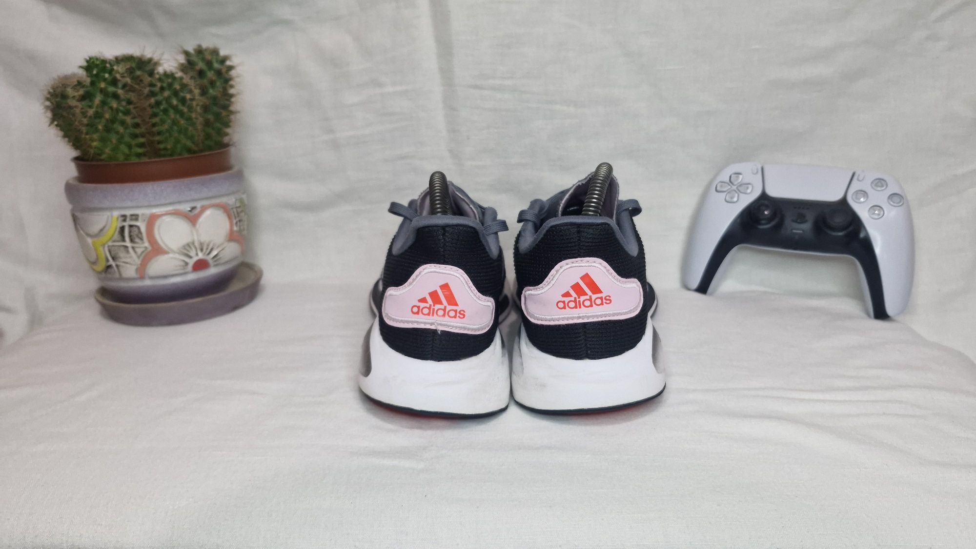 Жіночі кросівки Adidas Galaxar.Розмір 37