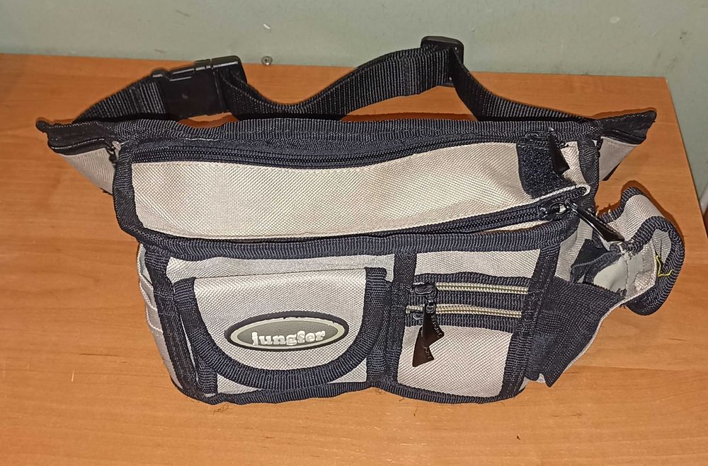 мужская сумка - бананка на пояс  бесплатная доставка