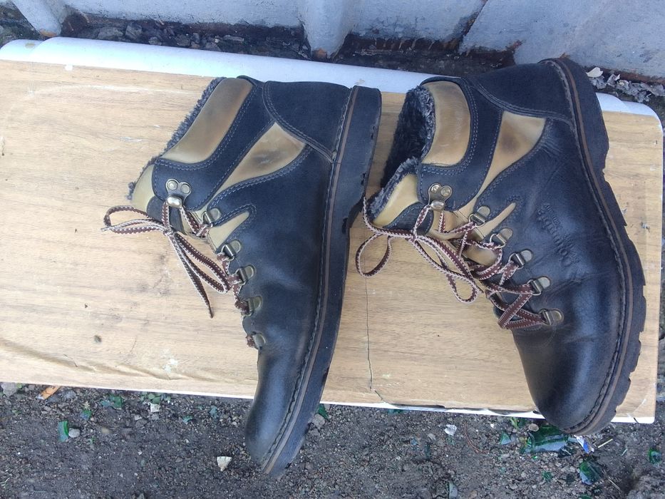 Ботинки Columbia размер 41 с ньюансом. Для работы.