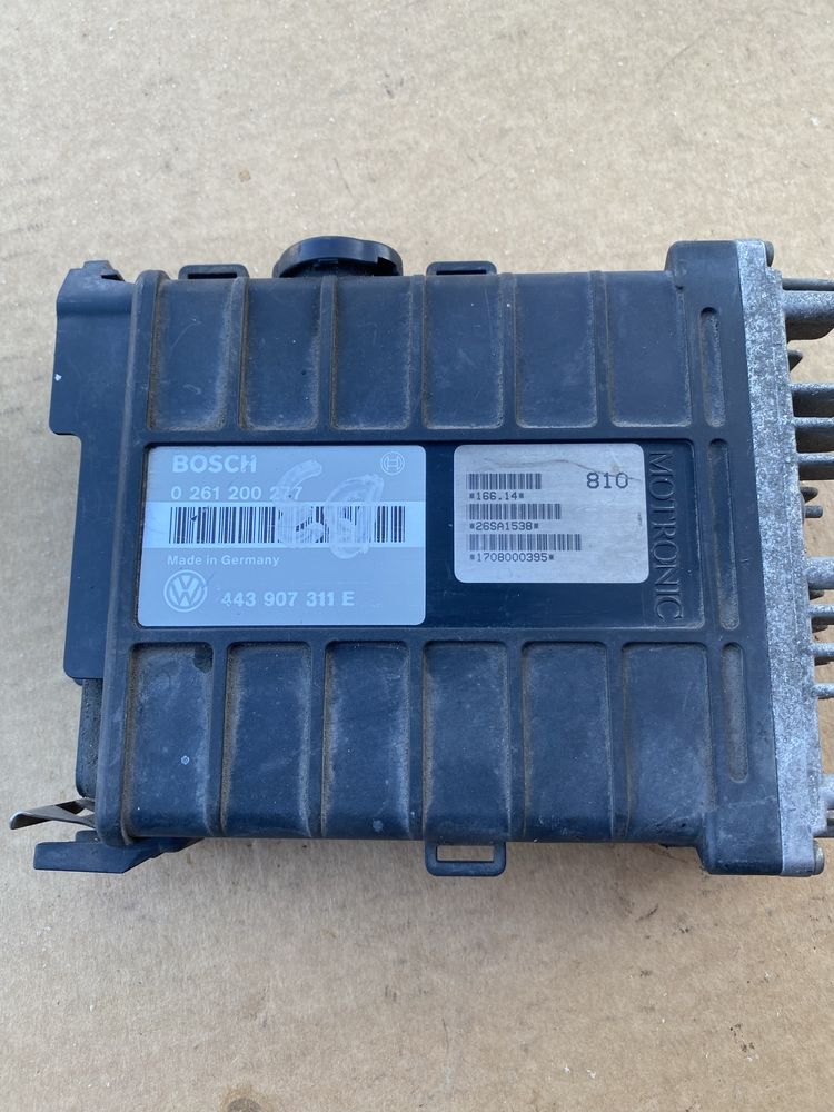 VW Passat B3 komputer sterownik silnika