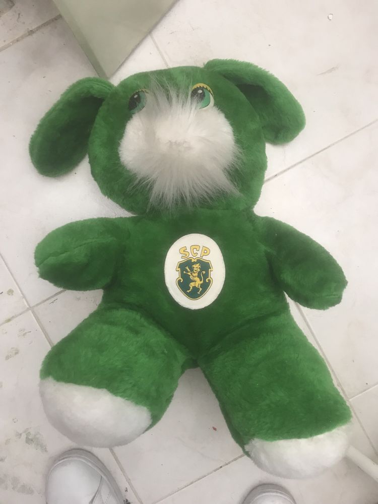 Peluche do sporting com algumas decadas