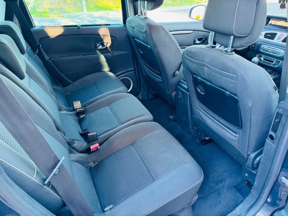 Renault Grand Scenic 1.5 7 Lugares Estimada
