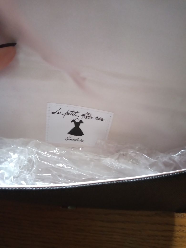 Torebka kopertówka Guerlain