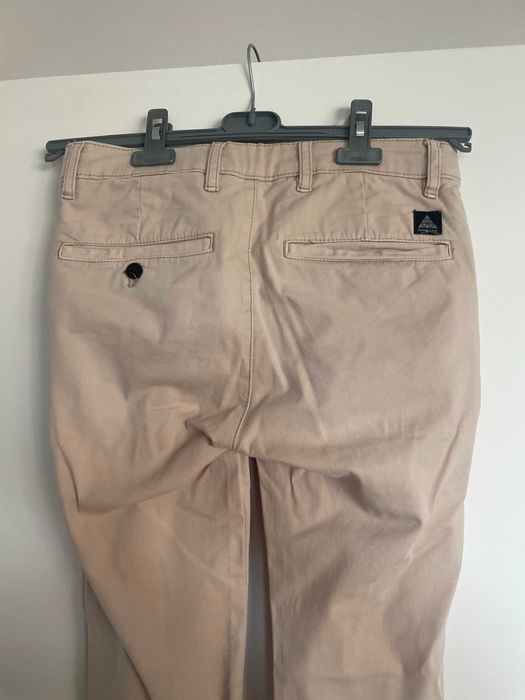 Calças beges, tipo Chinos, com fecho, Zara - 36