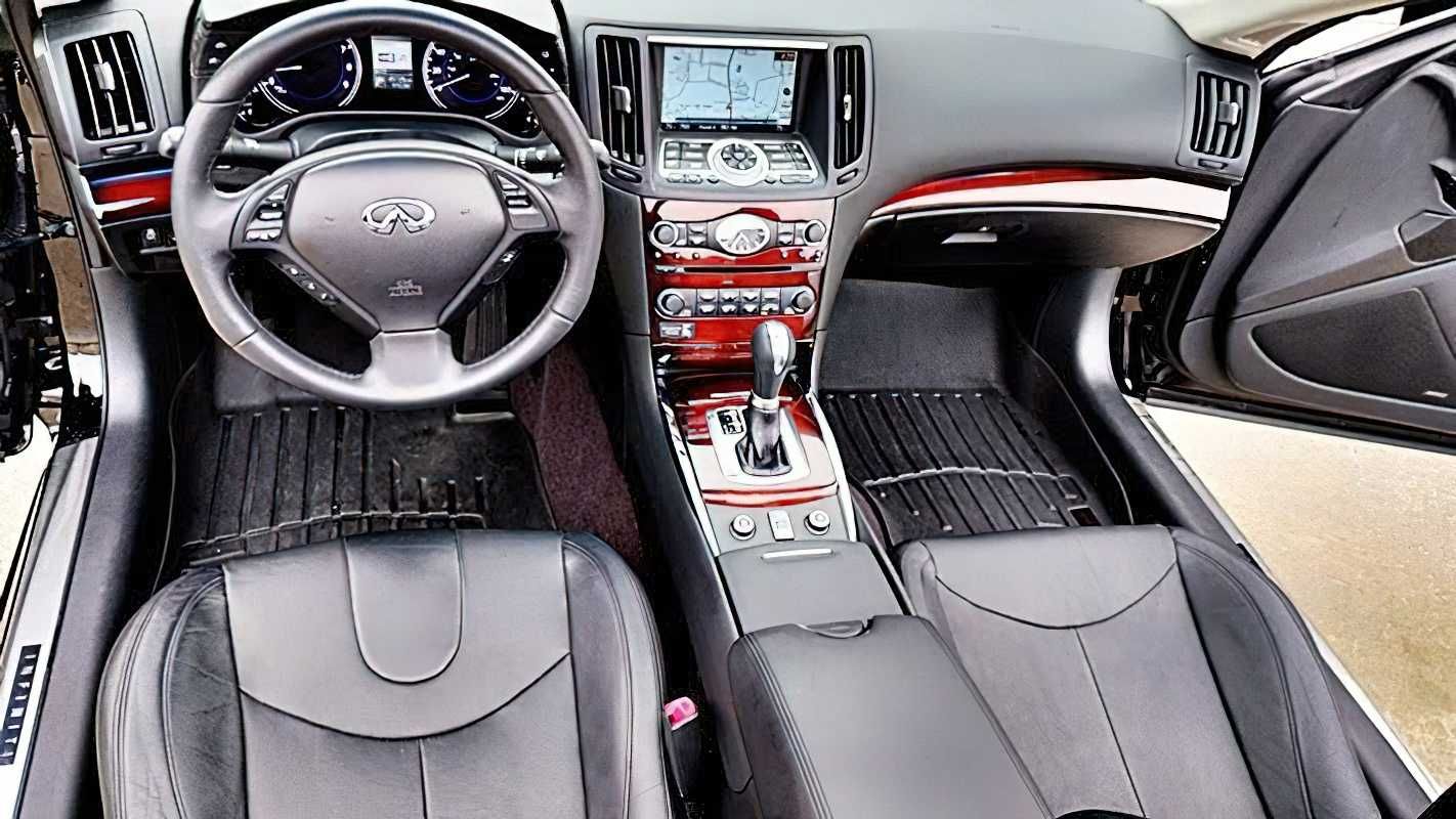 Infiniti Q60      2014