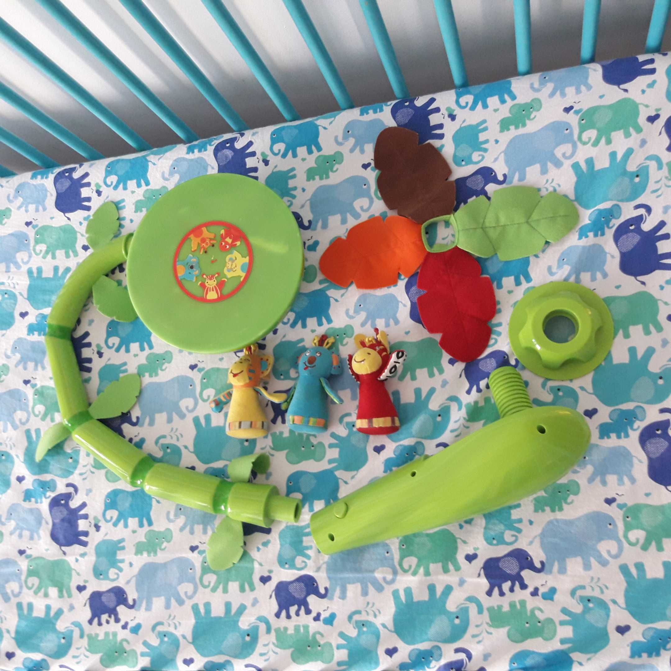 Karuzela interaktywna niemowlęca do łóżeczka oraz stojąca