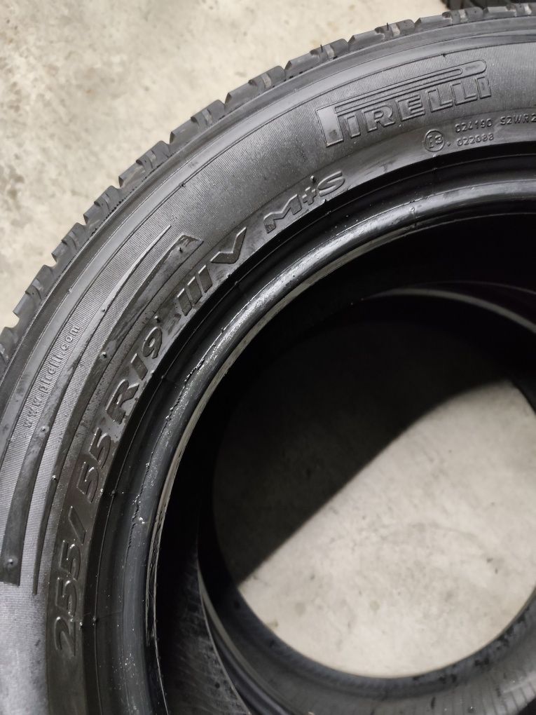Pneus 255/55r19 Pirelli Scorpion Zero com 85% piso