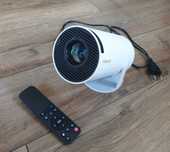 Projektor Android 11 Rzutnik 4k UTH, HDMI, Chromecast, Pilot, WiFi, BT