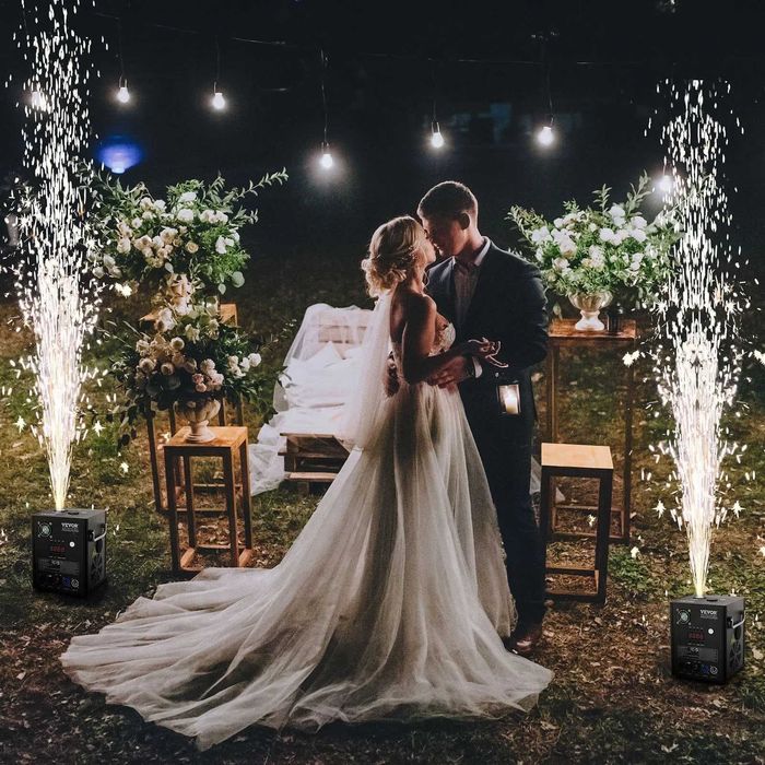 Піротехнічна машина 2x Іскровий генератор 500 Вт радіус дії 2-4 м