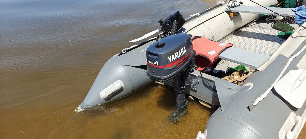 Silnik zaburtowy Yamaha 4km