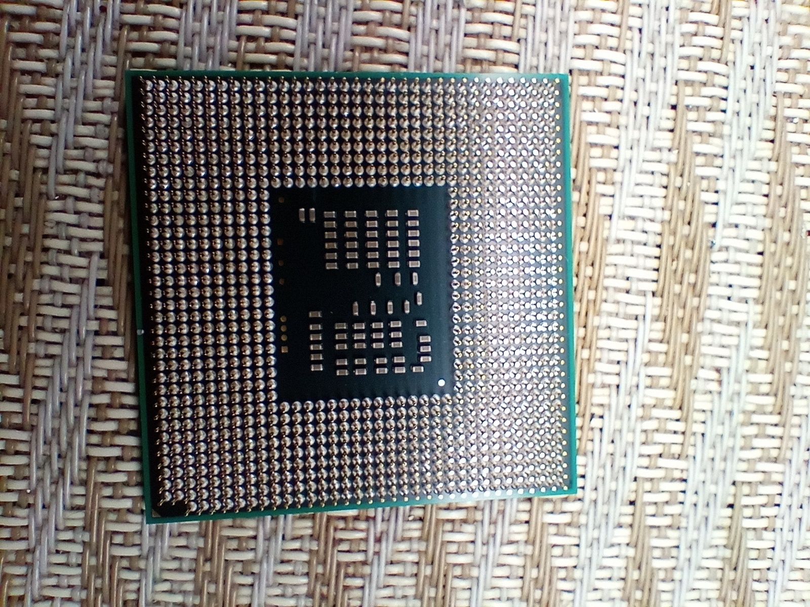 Процесор для ноутбука Intel i3-370m