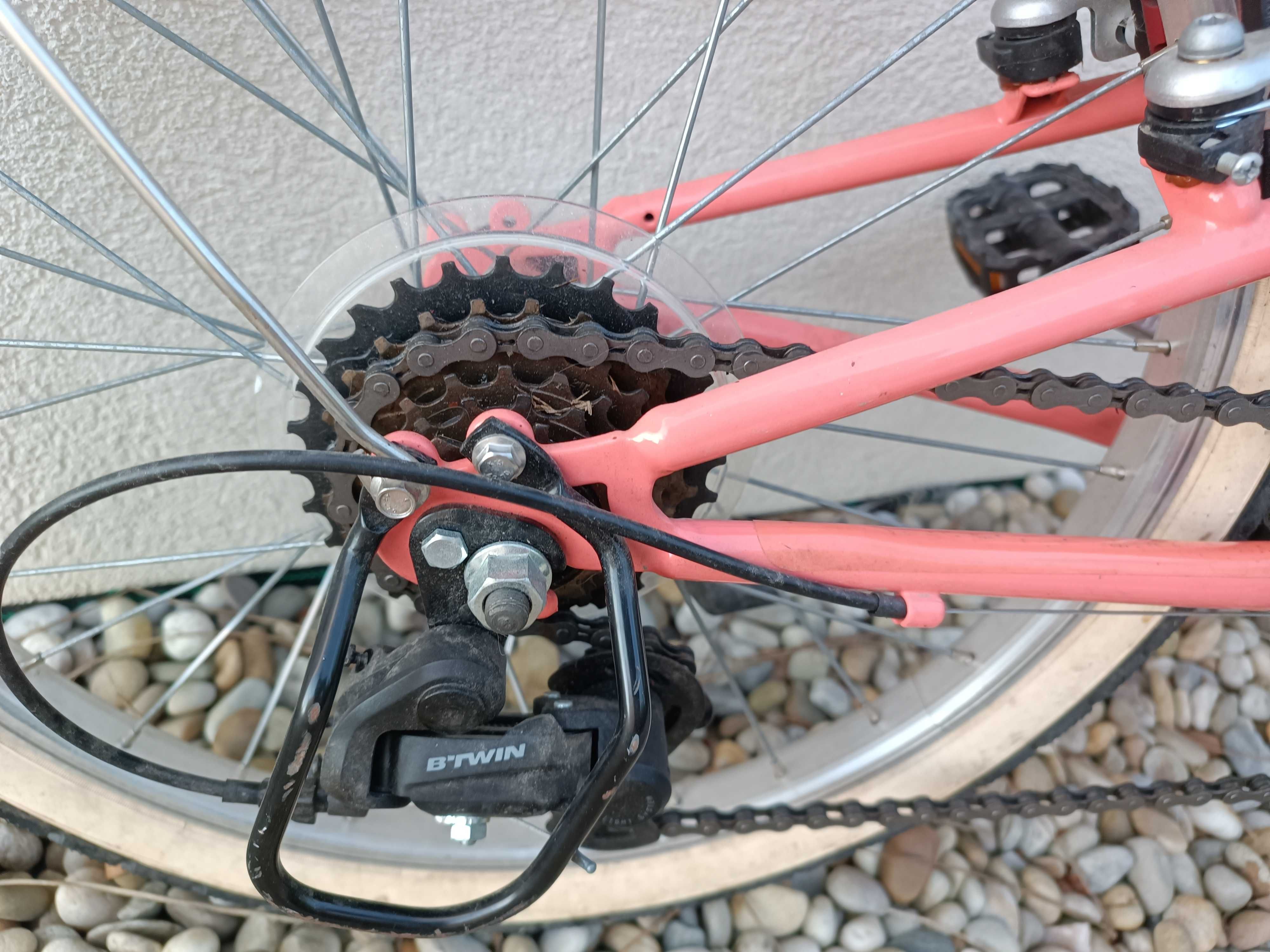 Bicicleta de menina roda 20
