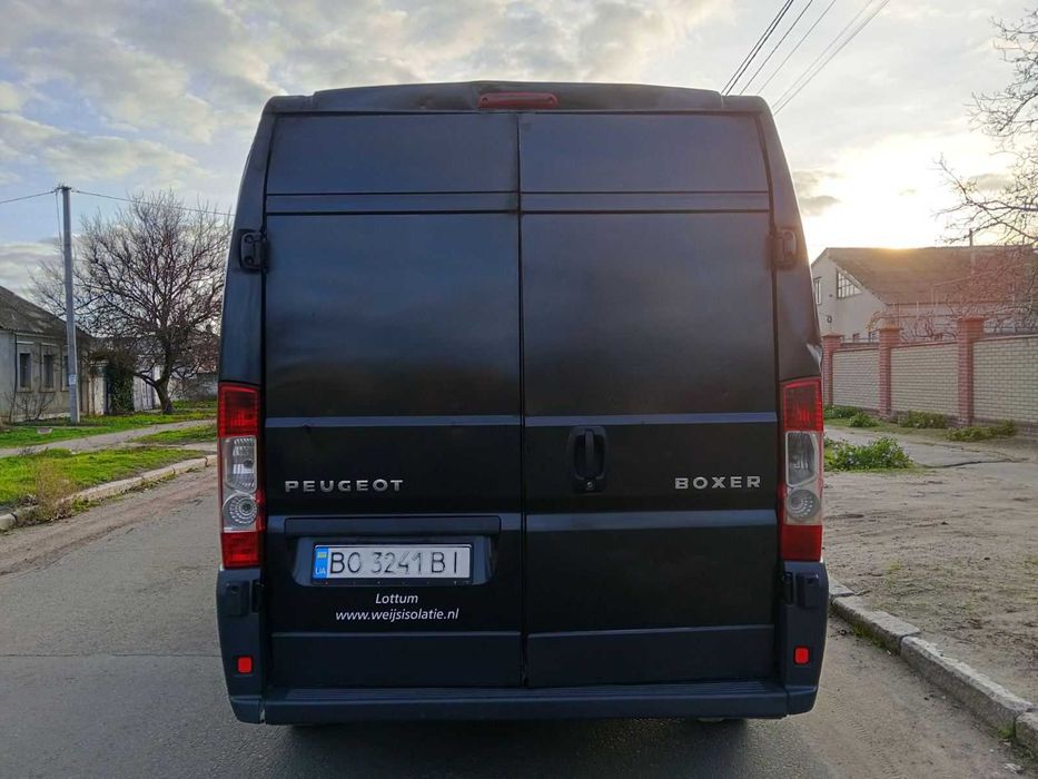 Пежо боксер 2012 года