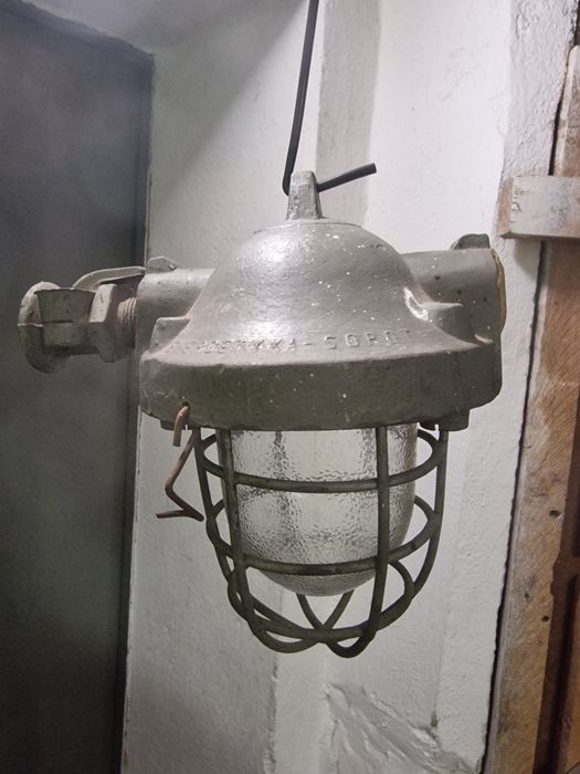 Lampa przemysłowa loft vintage prl