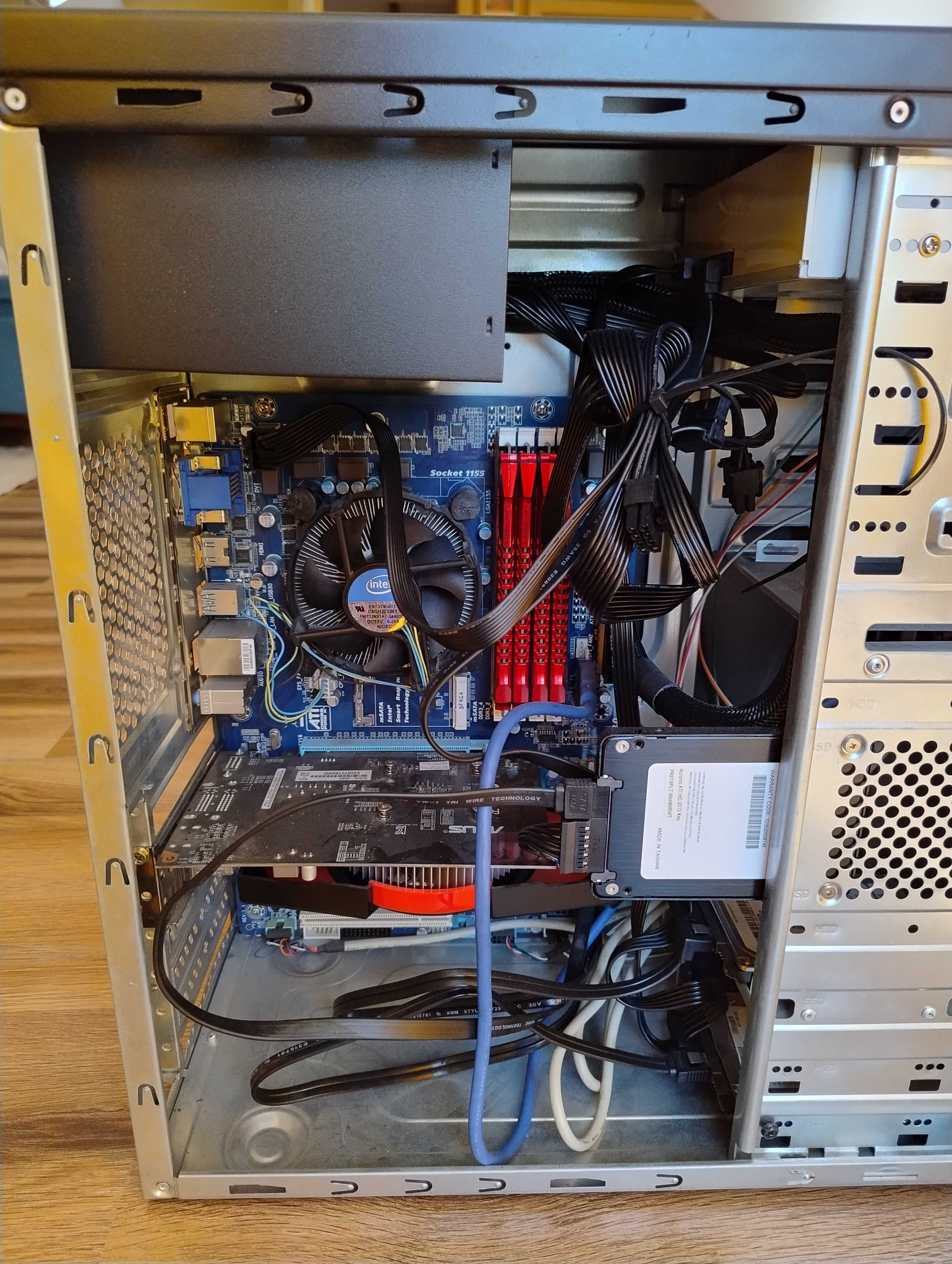 Mocny komputer PC Intel i7 32GB RAM Geforce GT640 2GB obudowa