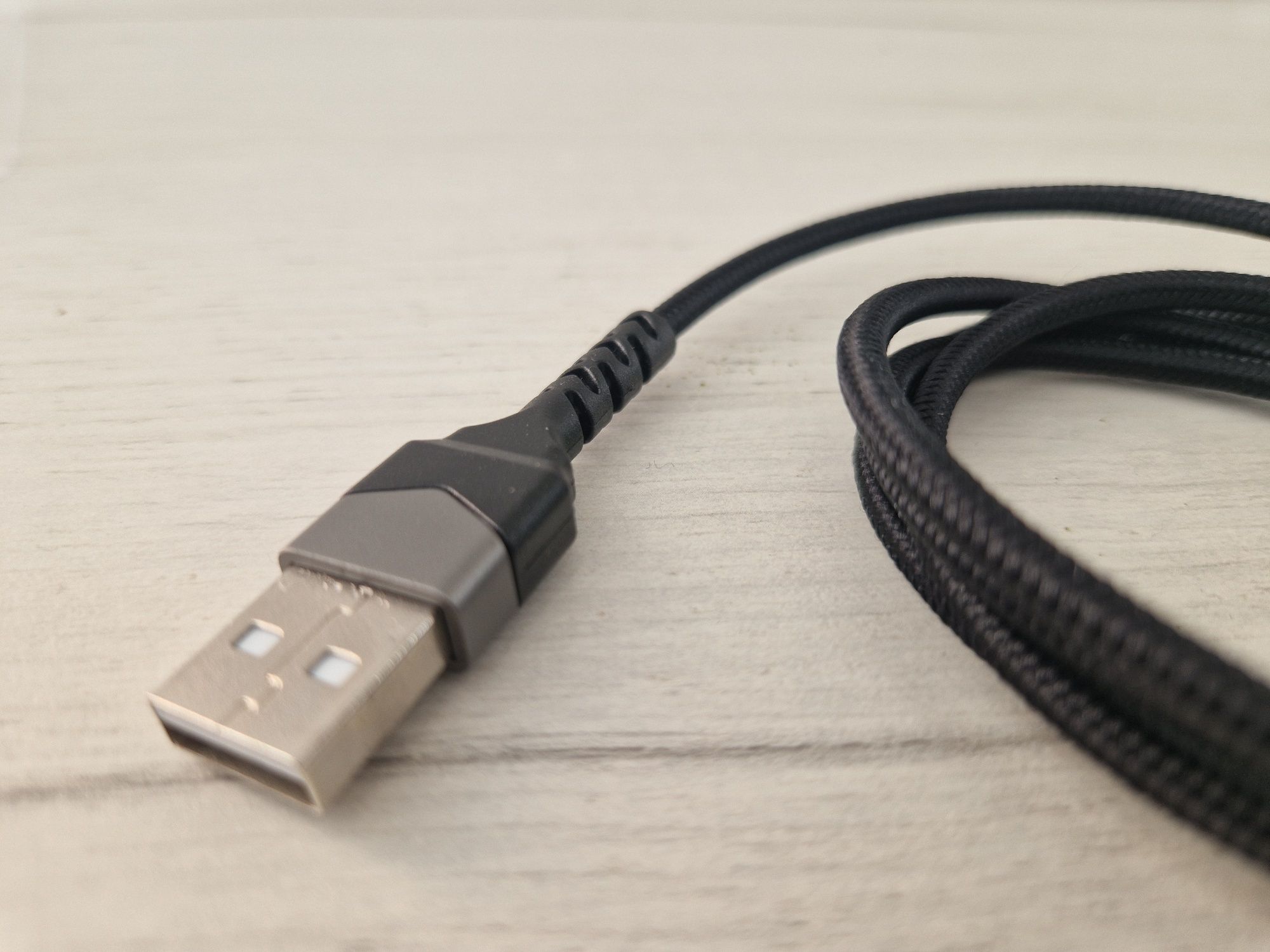 Blavec Kabel Raptor pleciony - Typ C na Lightning - PD 20W 2,4A 1 metr