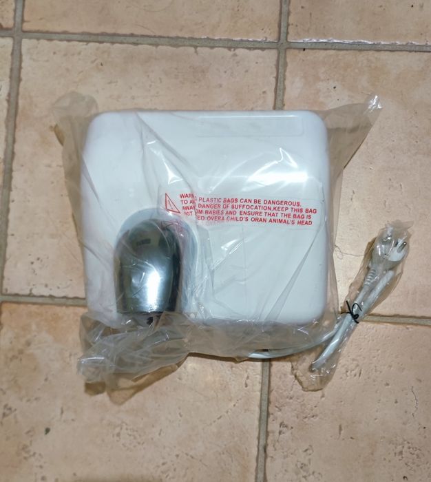 Secador de mãos elétrico automático