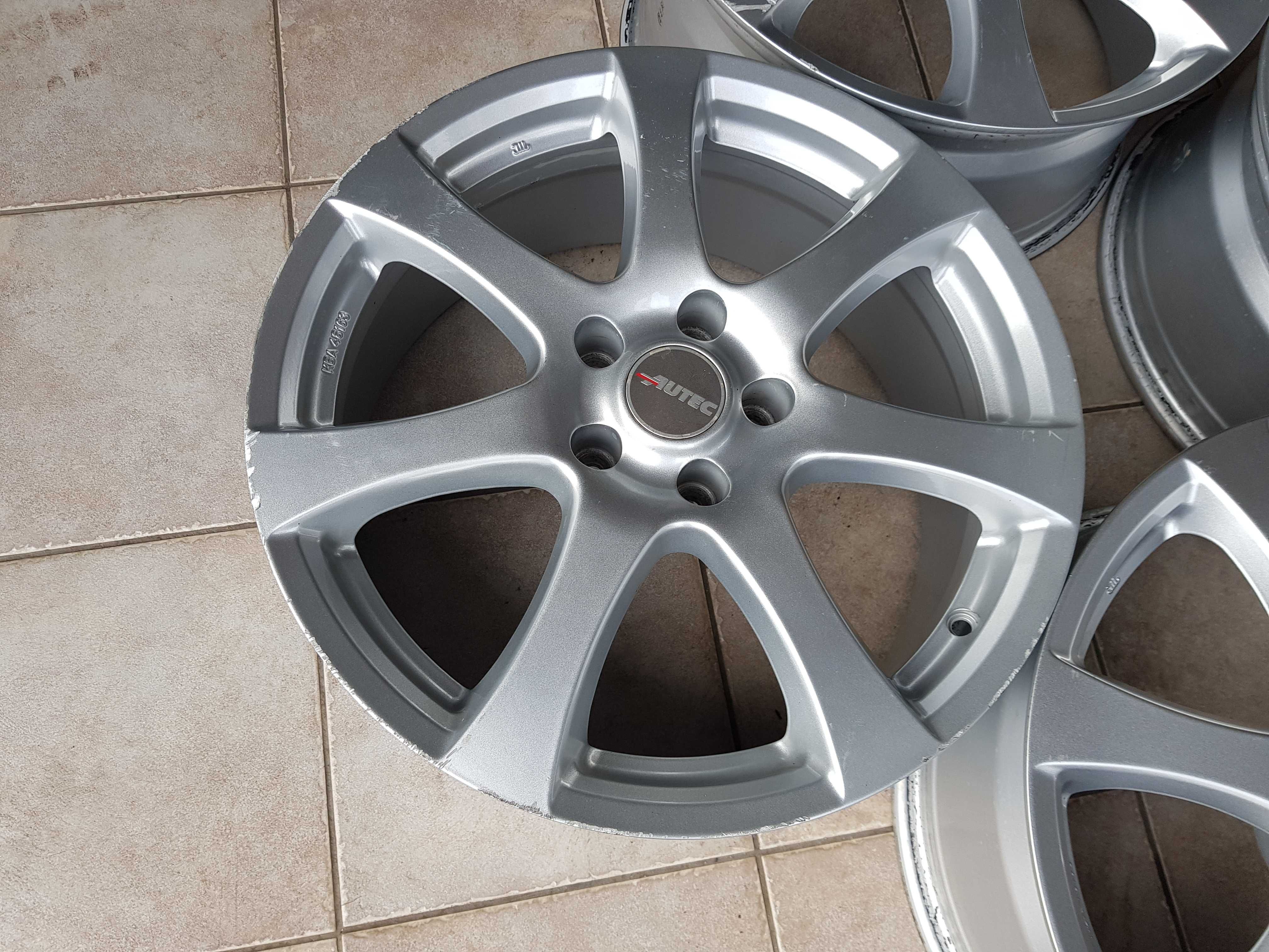 Felgi aluminiowe AUTEC 8x18 et40 5x114,3 Nissan KIA Hyundai