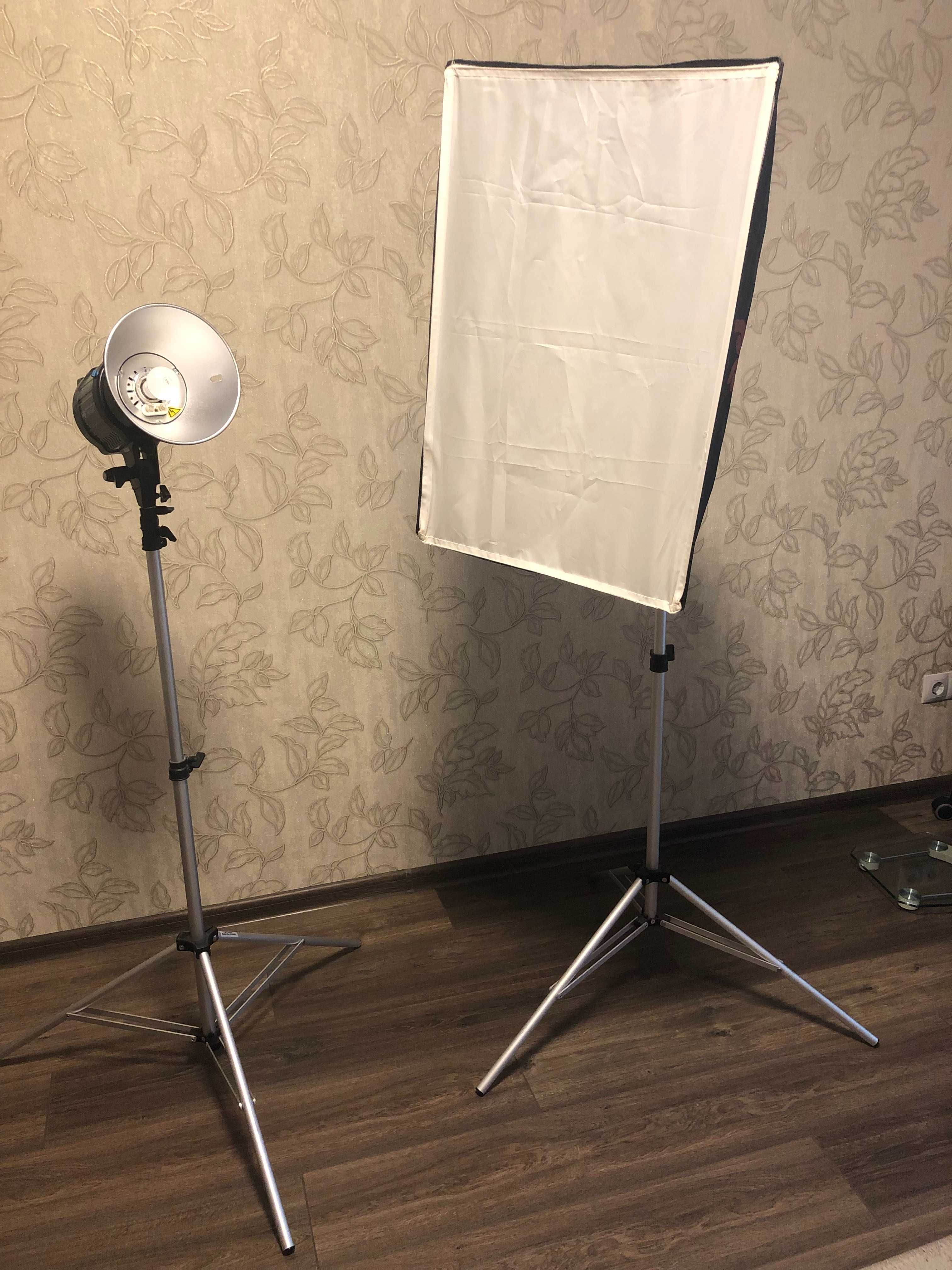 Комплект вспышек FalconEyes DE-300C для профессиональной фотосъемки