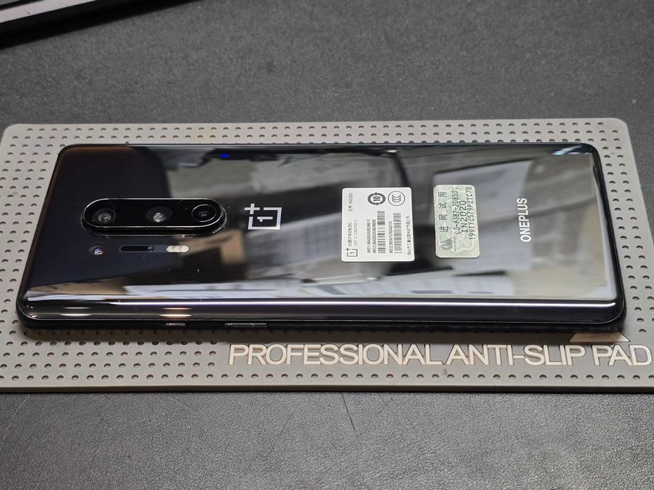 Używany - OnePlus 8 Pro 256GB Czarny - GSM Baranowo