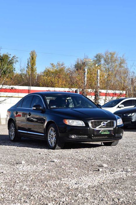 Volvo S80 2010р. 2.0 дизель автомат обмін (Перший внесок від 20%)