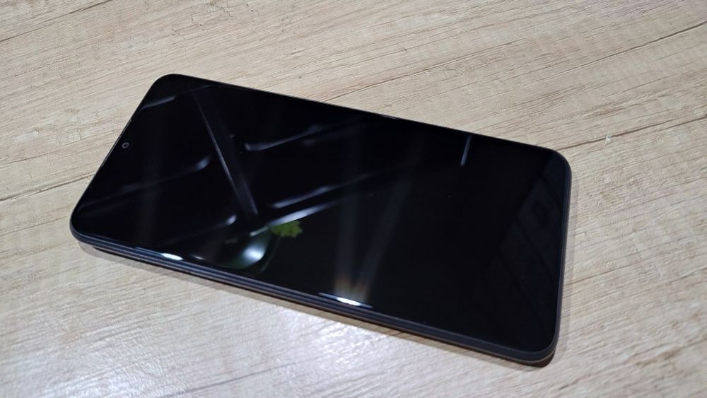 Smartfon Xiaomi Redmi 9 super stan nowe szkło, etui