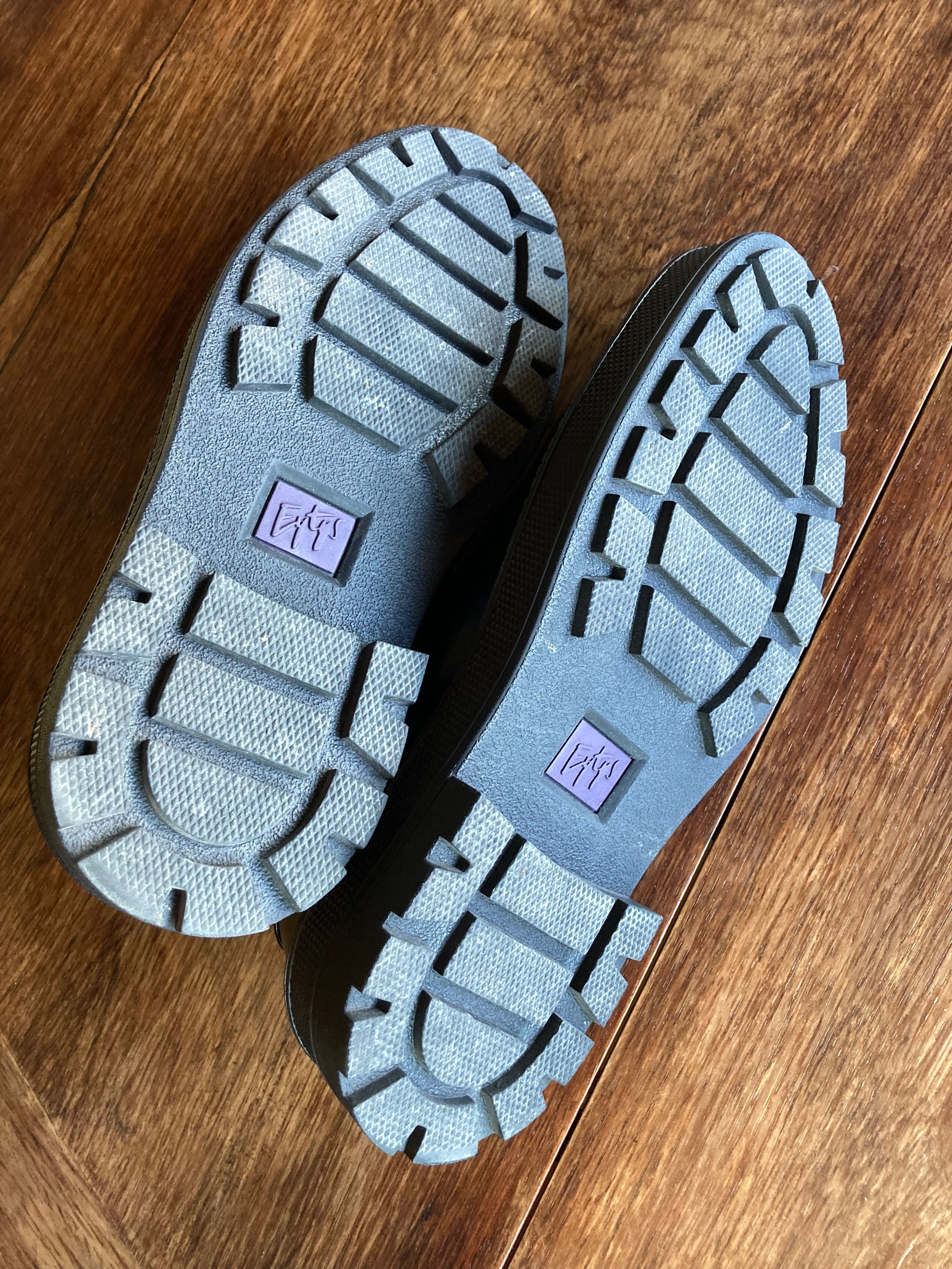 Sapatos EYTYS 43