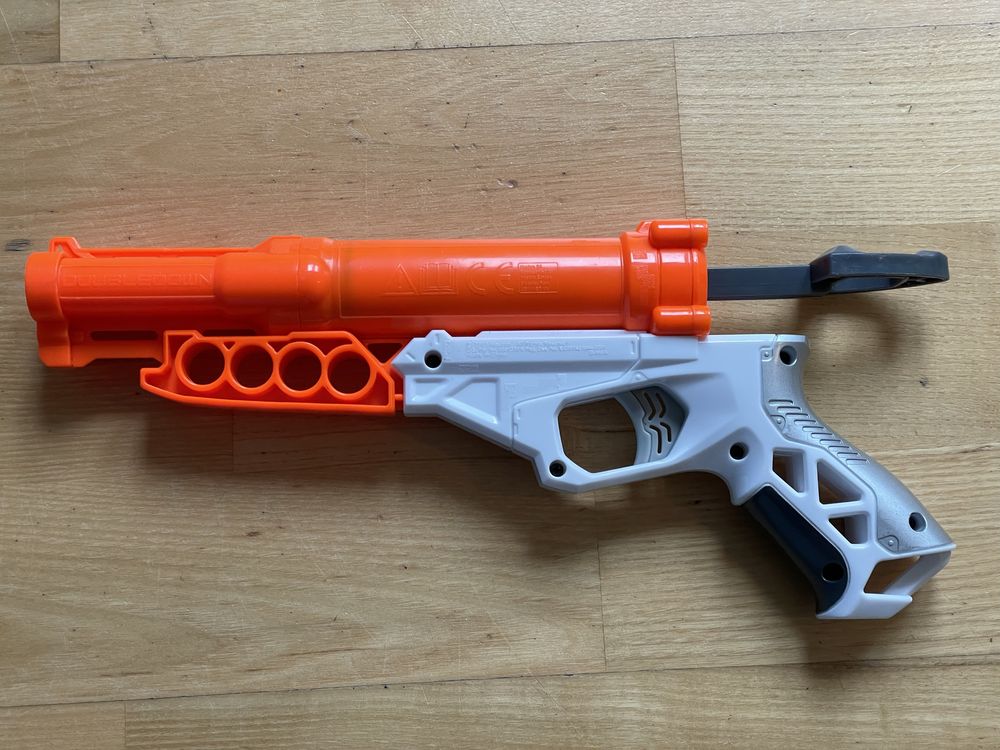 Nerf wyrzutnia Doubledown