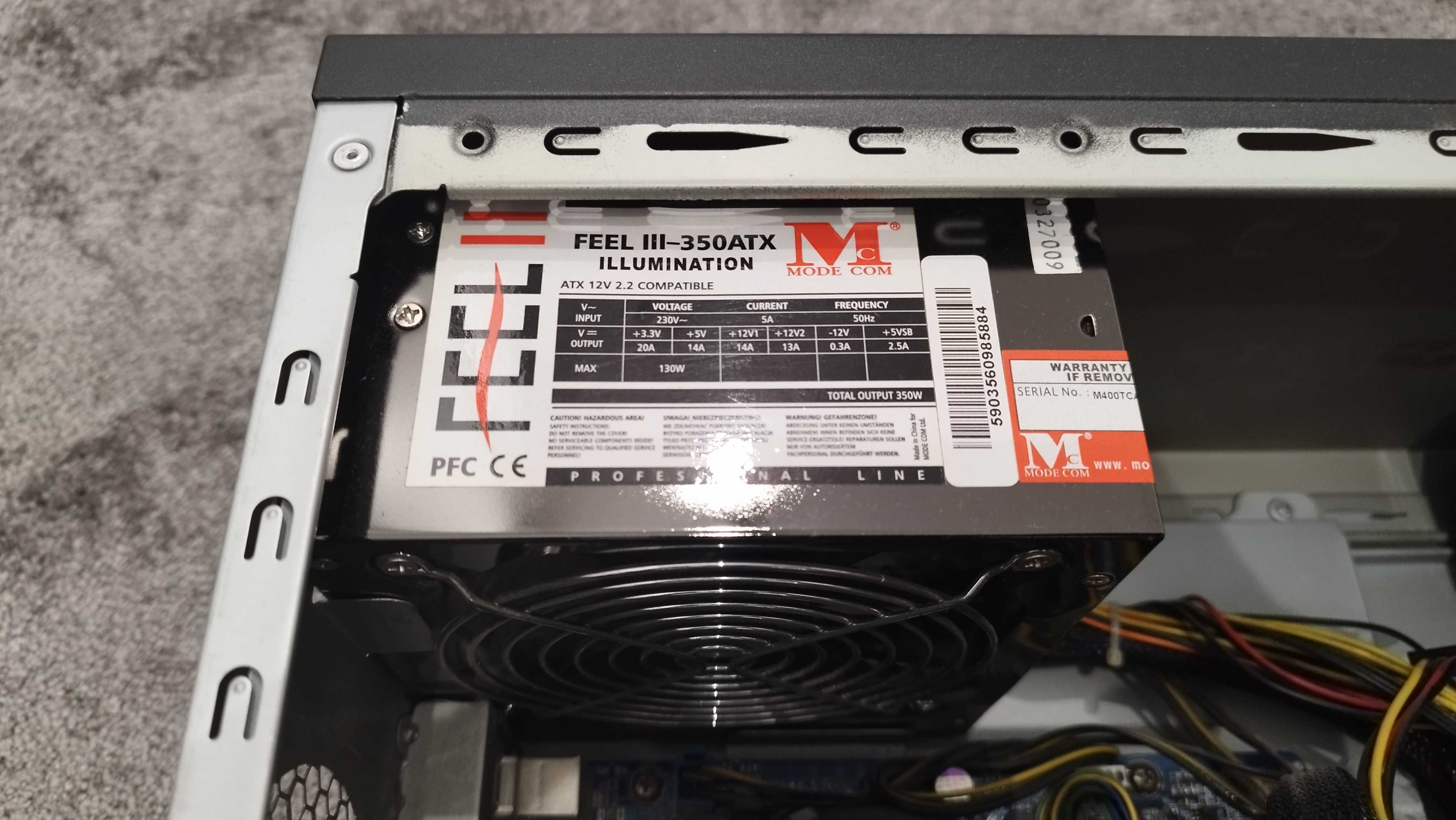 Komputer stacjonarny Intel Core 2 Duo / 4GB RAM / 500GB HDD / Linux