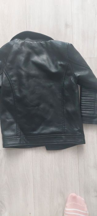 Шкіряна куртка 110см