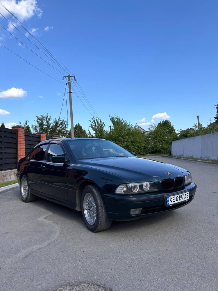 BMW 5 Series 1998