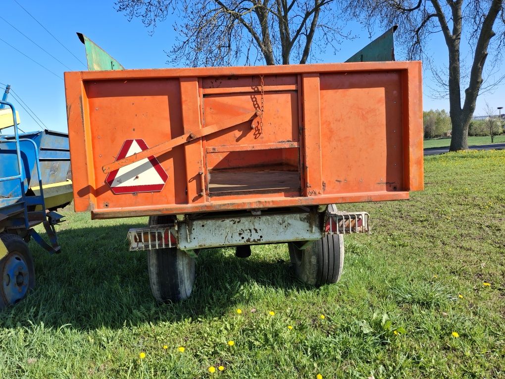Sprzedam przyczepę skorupę