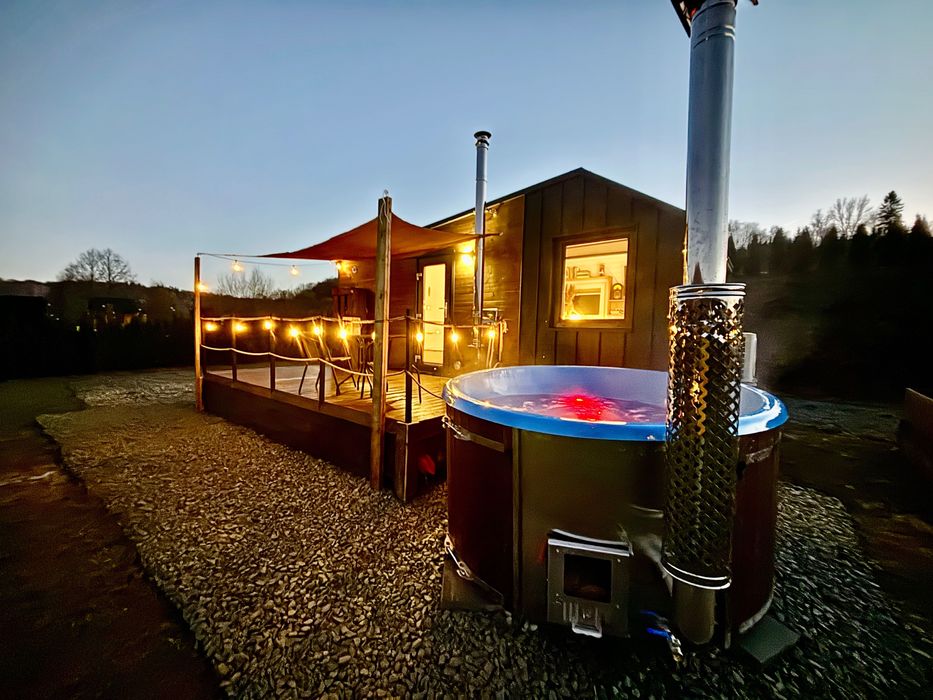 Osada Saunowisko wypoczynek z sauną i jacuzzi na wyłączność